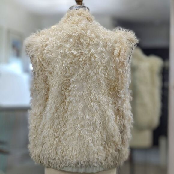 Vintage Curly Lamb fur Vest - Picture 10 of 10